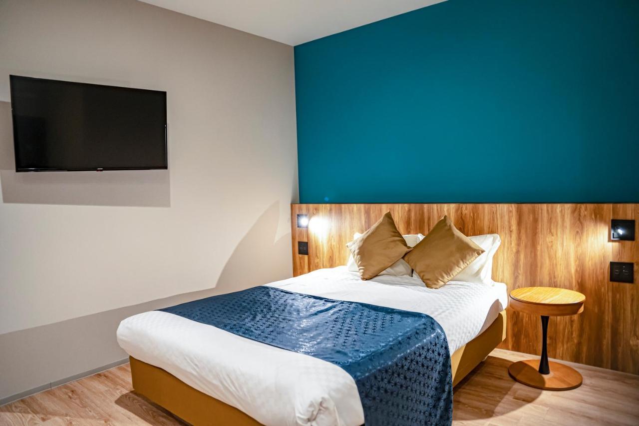 Hotel S-Presso East Osaka Bagian luar foto